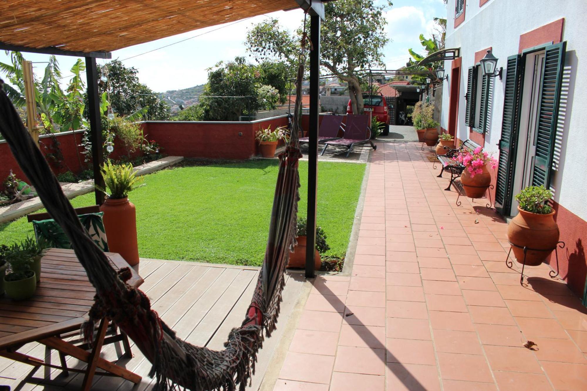 Alojamento Funchal - Silvestre House Buitenkant foto